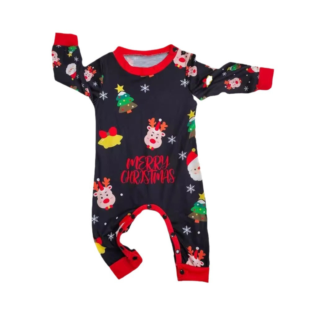 Matchande julpyjamas för hela familjen – bild 4